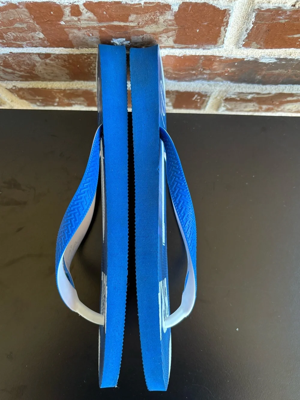 Havaianas Teams Brasil 10 Flip Flops Special Edition Men's Size 9/10